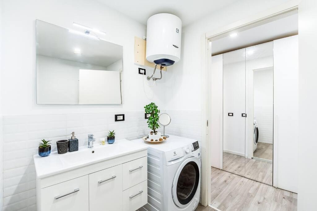 2 Minutes From Central Station-Exclusive Open Space Milán Exterior foto