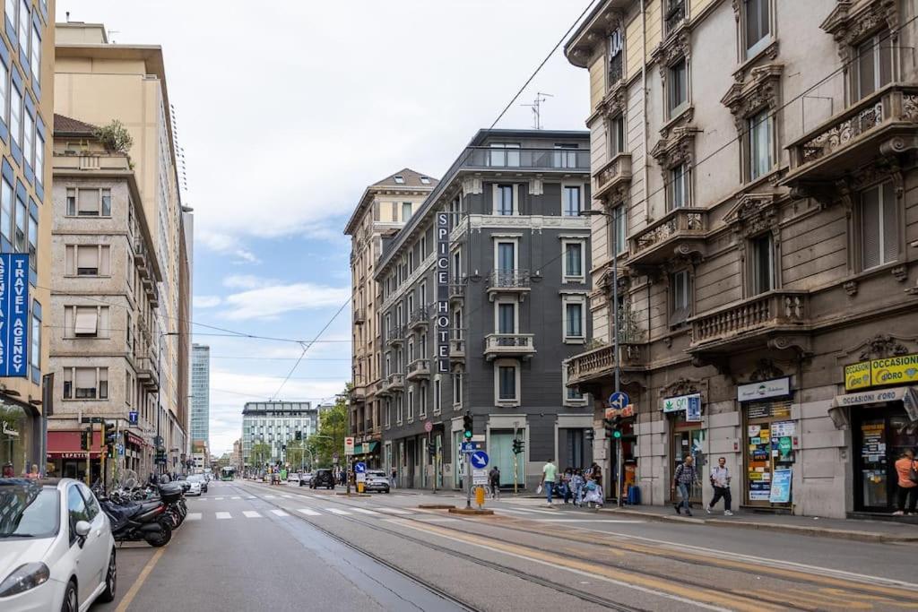 2 Minutes From Central Station-Exclusive Open Space Milán Exterior foto